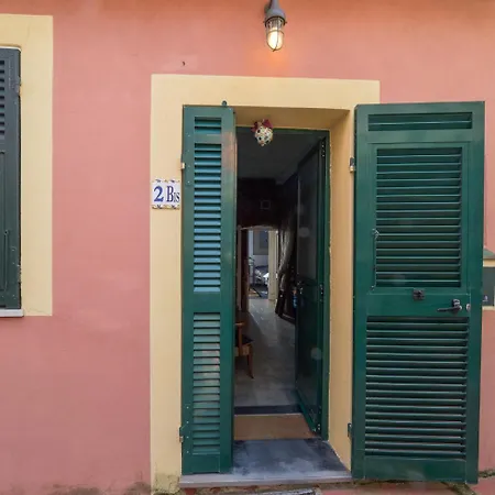 La Casa Di Gloria Vernazza